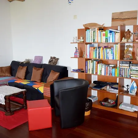 Holiday home Quinta Das Flores De Laranjeira Cedros